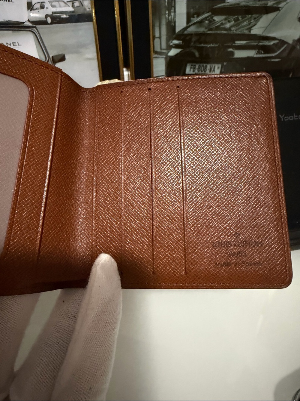 Authentic Louis Vuitton men’s Brown Monogram Canvas Bifold Wallet with COA ❤️🤎 - Picture 9 of 15